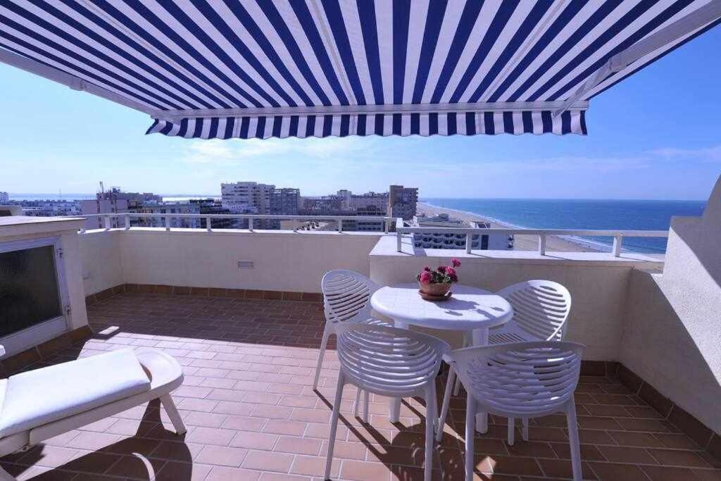 Atico Apartamento Loft Playa Victoria Cadiz Ngoại thất bức ảnh