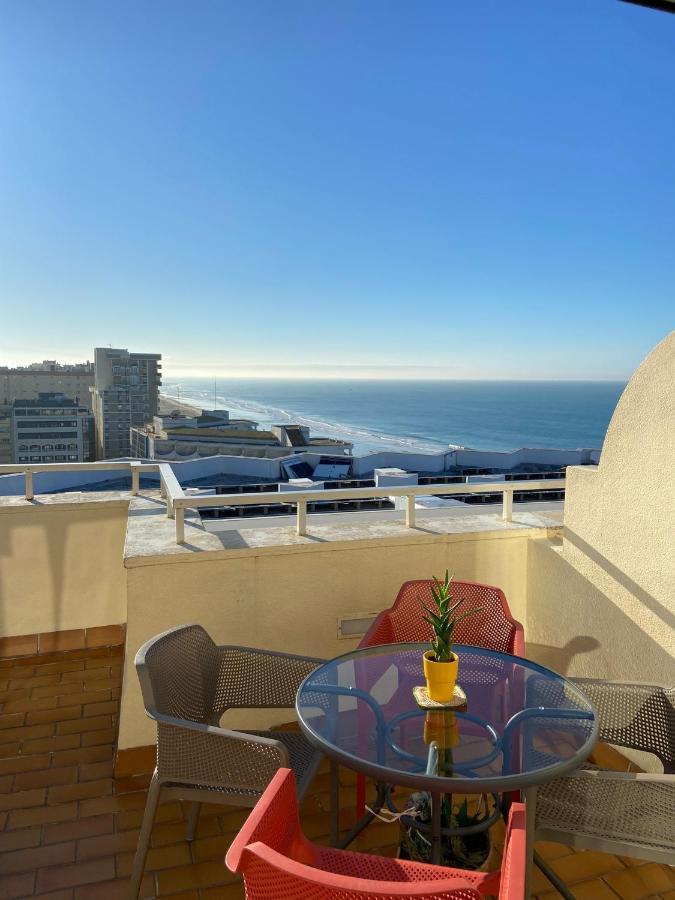 Atico Apartamento Loft Playa Victoria Cadiz Ngoại thất bức ảnh